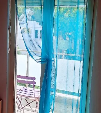 Seasons 3 Golem (Tirana)