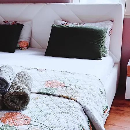 Seasons 3 Apartamento *