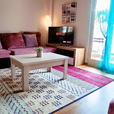 Seasons 3 Apartamento Golem (Tirana)