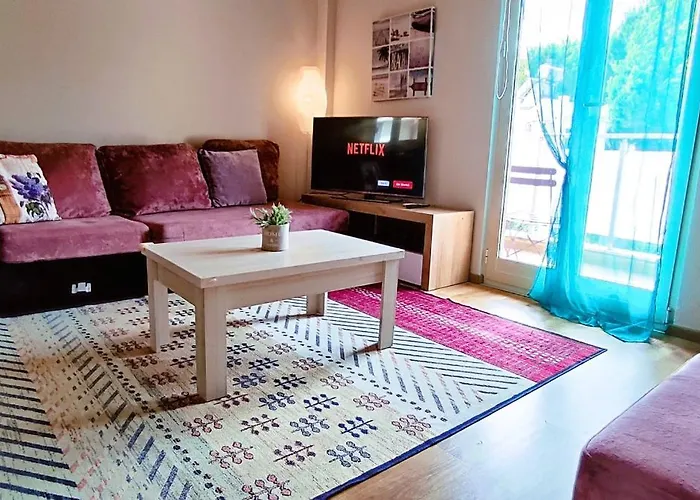 Seasons 3 Apartamento Golem (Tirana)